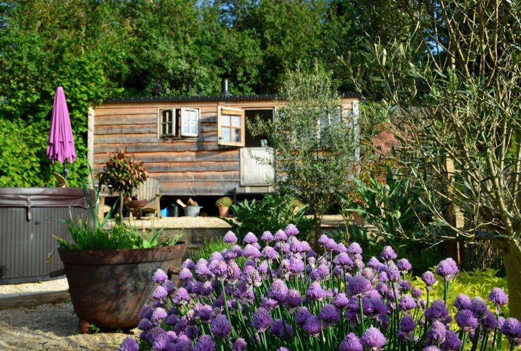 Luxury, Rural Shepherds Hut With Hot Tub Nr Bath Bristol Dış mekan fotoğraf